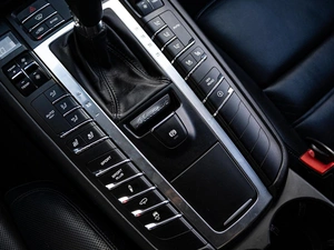 Внедорожник Porsche Macan S 2015 года, 3000000 рублей, Краснодар