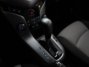 Седан Chevrolet Cruze 2012 года, 627444 рублей, Москва