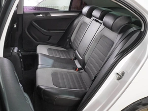 Седан Volkswagen Jetta 2012 года, 1099000 рублей, Воронеж