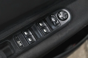 Внедорожник Peugeot 3008 2011 года, 699000 рублей, Новокузнецк