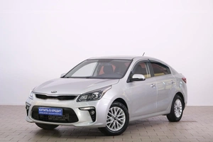 Седан Kia Rio 2017 года, 1359000 рублей, Омск