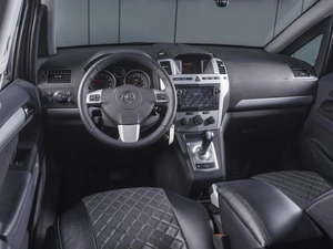 Минивэн Opel Zafira 2010 года, 749000 рублей, Ростов-на-Дону