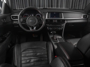 Седан Kia Optima 2017 года, 1979000 рублей, Тюмень