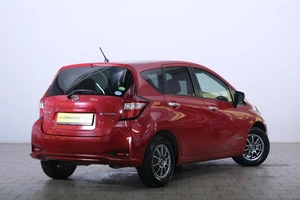 Хетчбэк Nissan Note 2018 года, 1479000 рублей, Омск
