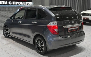 Минивэн Honda FR-V 2005 года, 797000 рублей, Красноярск