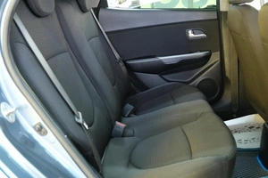 Седан Kia Rio 2013 года, 599000 рублей, Омск