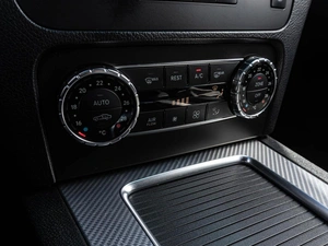 Внедорожник Mercedes-benz GLK-класс 2012 года, 1930000 рублей, Краснодар