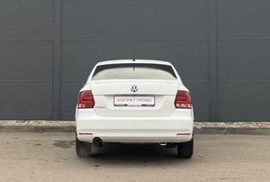 Седан Volkswagen Polo 2015 года, 780000 рублей, Солонцы