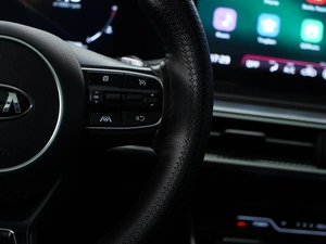 Седан Kia K5 2021 года, 2277400 рублей, Москва