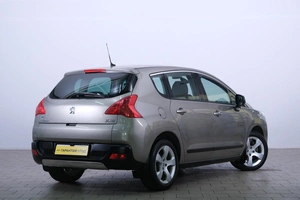Внедорожник Peugeot 3008 2012 года, 979000 рублей, Омск