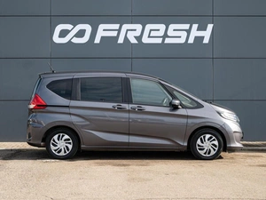 Минивэн Honda Freed 2019 года, 1890000 рублей, Краснодар