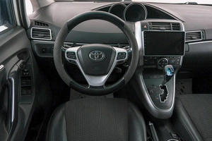 Минивэн Toyota Verso 2014 года, 1899000 рублей, Красноярск