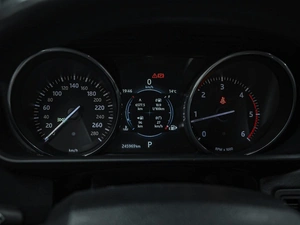 Внедорожник Land Rover Range Rover Sport 2015 года, 2630000 рублей, Ставрополь