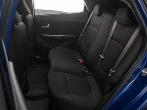 Седан Kia Rio 2013 года, 829000 рублей, Тюмень