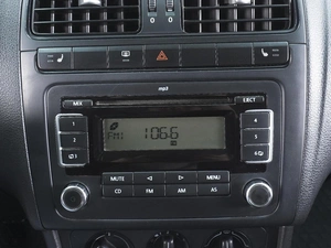 Седан Volkswagen Polo 2012 года, 949000 рублей, Ростов-на-Дону