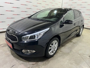 Хетчбэк Kia Ceed 2014 года, 1090000 рублей, Красноярск