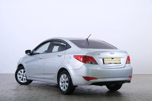 Седан Hyundai Solaris 2016 года, 1099000 рублей, Омск