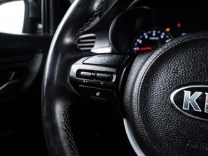 Седан Kia Rio 2018 года, 1469000 рублей, Волгоград