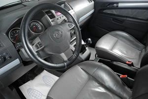 Минивэн Opel Zafira 2006 года, 519000 рублей, Тюмень