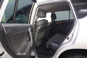 Внедорожник Toyota RAV4 2010 года, 1500000 рублей, Брянск