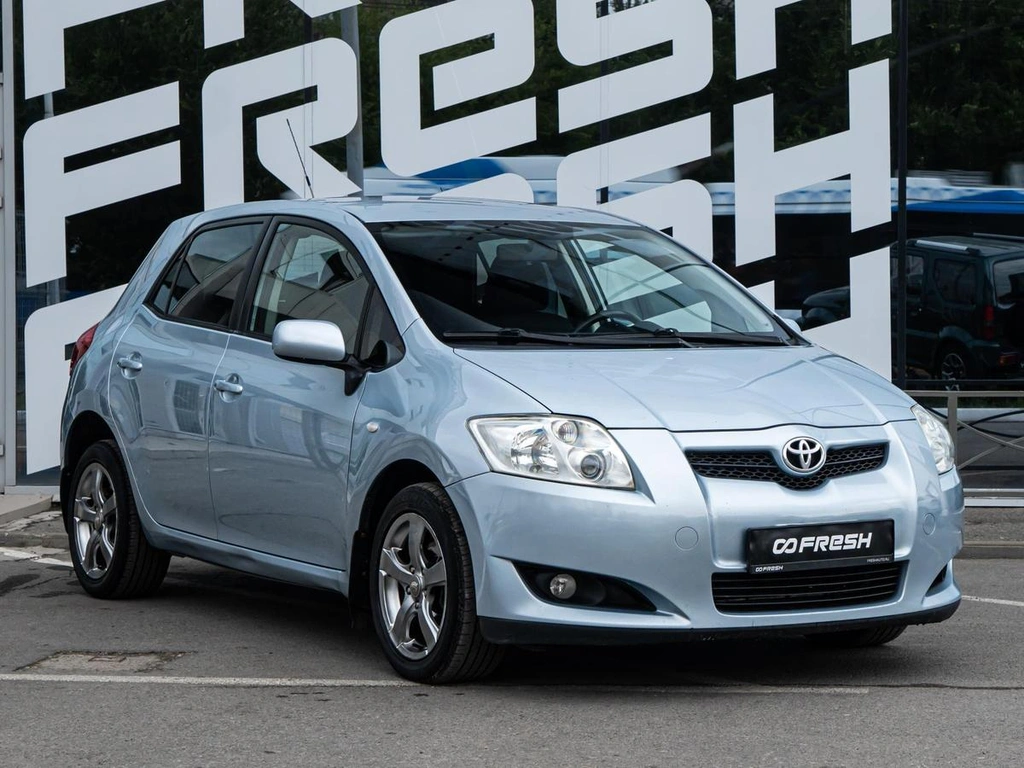 Хетчбэк Toyota Auris 2007 года, 619000 рублей, Волгоград