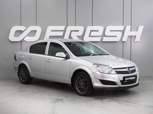 Седан Opel Astra 2010 года, 699000 рублей, Воронеж