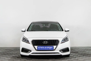 Седан Hyundai Sonata 2016 года, 1719000 рублей, Сургут
