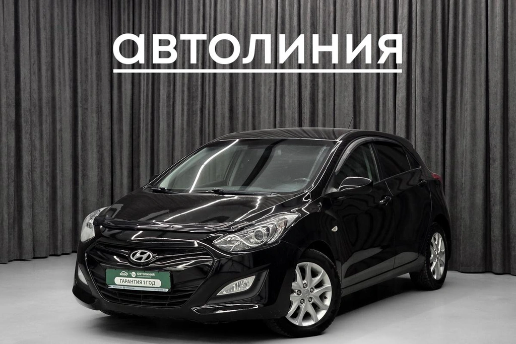 Хетчбэк Hyundai i30 2013 года, 825000 рублей, Красноярск