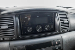 Седан Toyota Corolla 2005 года, 629000 рублей, Барнаул