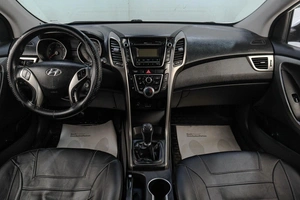 Хетчбэк Hyundai i30 2016 года, 1289000 рублей, Челябинск