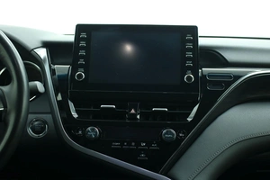 Седан Toyota Camry 2023 года, 3800000 рублей, Красноярск