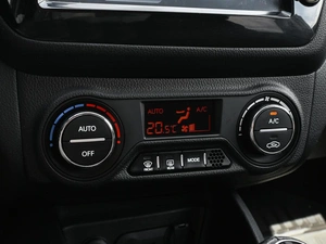 Хетчбэк Kia Rio 2012 года, 860000 рублей, Волгоград