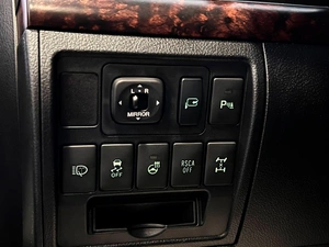 Внедорожник Toyota Land Cruiser 2012 года, 3899000 рублей, Красноярск