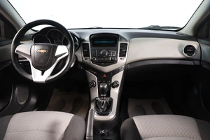 Хетчбэк Chevrolet Cruze 2012 года, 679000 рублей, Новосибирск