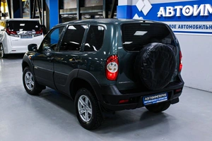 Внедорожник Chevrolet Niva 2017 года, 768000 рублей, Солонцы