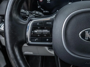 Минивэн Kia Carnival 2021 года, 3833000 рублей, Ставрополь