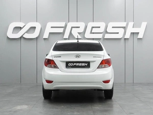 Седан Hyundai Solaris 2013 года, 899000 рублей, Воронеж