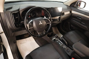 Внедорожник Mitsubishi Outlander 2014 года, 1599000 рублей, Челябинск