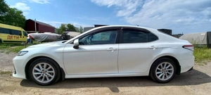 Седан Toyota Camry 2021 года, 3100000 рублей, Сосновоборск