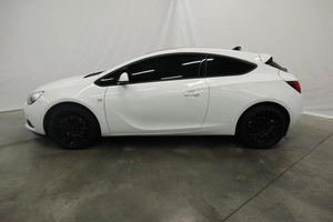 Купе Opel Astra 2012 года, 1160000 рублей, Курск