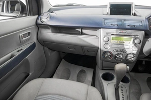 Хетчбэк Mazda Demio 2002 года, 299000 рублей, Барнаул