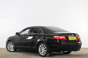 Седан Toyota Camry 2011 года, 1499000 рублей, Тюмень