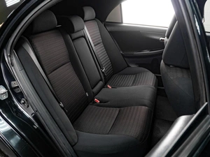 Седан Toyota Corolla 2011 года, 1179000 рублей, Тюмень