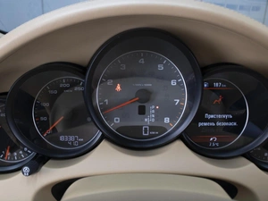 Внедорожник Porsche Cayenne S 2011 года, 2230000 рублей, Омск