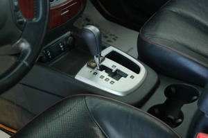 Внедорожник Hyundai Santa Fe 2008 года, 1089000 рублей, Омск