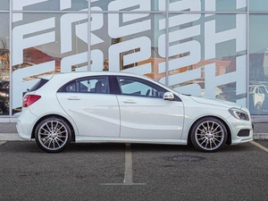 Хетчбэк Mercedes-benz A-класс 2015 года, 1720000 рублей, Краснодар