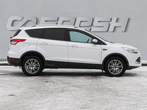 Внедорожник Ford Kuga 2013 года, 1070000 рублей, Волгоград