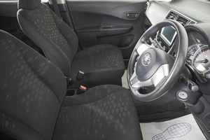 Хетчбэк Toyota Ractis 2014 года, 899000 рублей, Кемерово