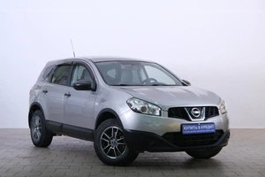 Внедорожник Nissan Qashqai+2 2011 года, 1029000 рублей, Омск