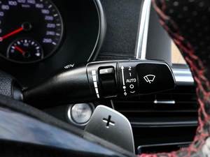 Седан Kia Optima 2019 года, 2350000 рублей, Волгоград